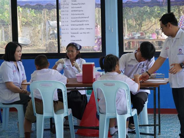 คณะสหเวชศาสตร์ ออกหน่วยตรวจสุขภาพชุมชน
