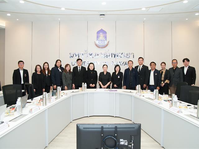 ม.พะเยา เดินหน้ายกระดับการผลิตครู จัดโครงการพัฒนาหลักสูตรตามมาตรฐานวิชาชีพ มุ่งสร้างครูคุณภาพสู่สังคมไทย