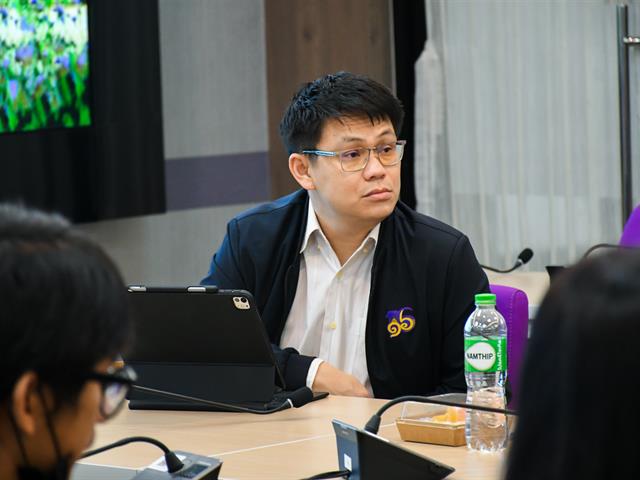 วิทยาลัยการศึกษา ดำเนินโครงการการปรับปรุงและพัฒนาหลักสูตรตามเกณฑ์มาตรฐานหลักสูตรและกรอบมาตรฐานคุณวุฒิระดับอุดมศึกษา