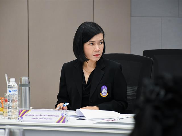 วิทยาลัยการศึกษา ดำเนินโครงการการปรับปรุงและพัฒนาหลักสูตรตามเกณฑ์มาตรฐานหลักสูตรและกรอบมาตรฐานคุณวุฒิระดับอุดมศึกษา