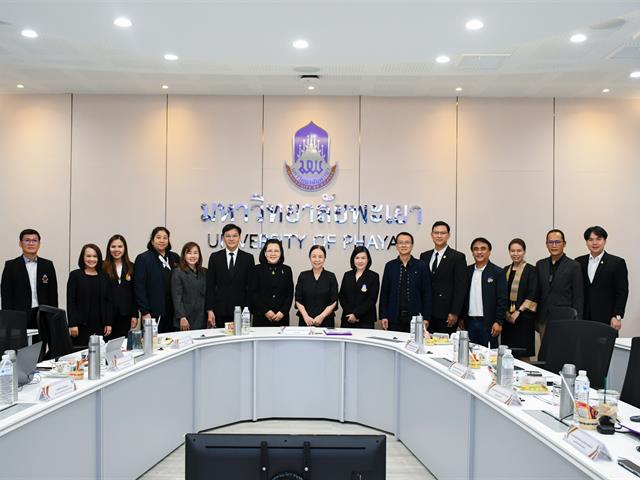 วิทยาลัยการศึกษา ดำเนินโครงการการปรับปรุงและพัฒนาหลักสูตรตามเกณฑ์มาตรฐานหลักสูตรและกรอบมาตรฐานคุณวุฒิระดับอุดมศึกษา