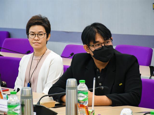 วิทยาลัยการศึกษา ดำเนินโครงการการปรับปรุงและพัฒนาหลักสูตรตามเกณฑ์มาตรฐานหลักสูตรและกรอบมาตรฐานคุณวุฒิระดับอุดมศึกษา