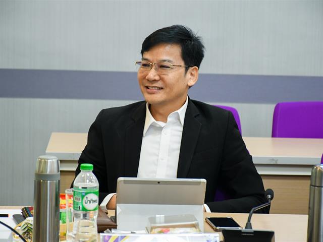 วิทยาลัยการศึกษา ดำเนินโครงการการปรับปรุงและพัฒนาหลักสูตรตามเกณฑ์มาตรฐานหลักสูตรและกรอบมาตรฐานคุณวุฒิระดับอุดมศึกษา