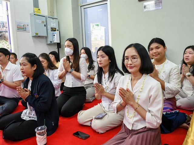 วิทยาลัยการศึกษา ดำเนินโครงการสืบสานประเพณีสงกรานต์ รดน้ำดำหัวผู้อาวุโสเพื่อเสริมสร้างความเกื้อกูลในองค์กร ประจำปี ๒๕๖๙
