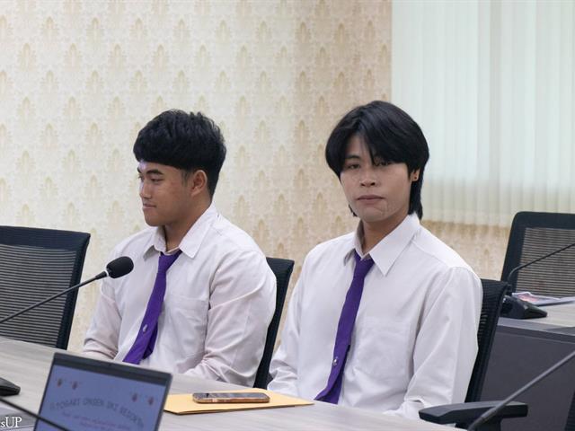 ผู้บริหารและนิสิตโครงการสหกิจศึกษาต่างประเทศ คณะศิลปศาสตร์ เข้าพบอธิการบดีเพื่อรายงานผลการดำเนินงาน ประจำปีการศึกษา 2569