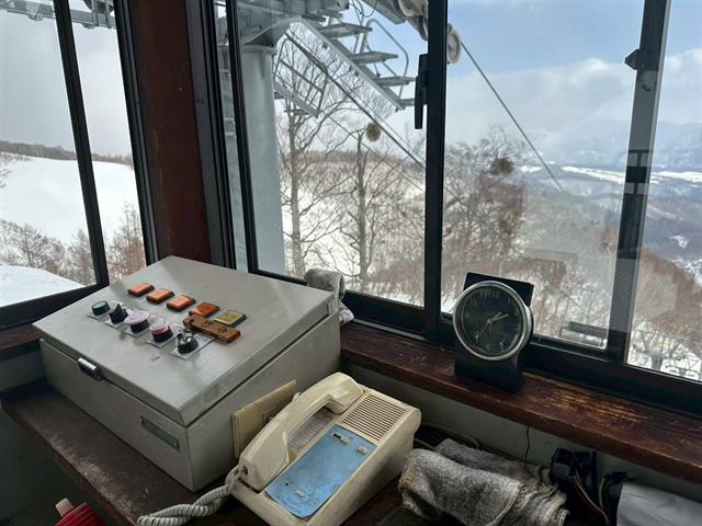 ผู้บริหารและนิสิตโครงการสหกิจศึกษาต่างประเทศ คณะศิลปศาสตร์ เข้าพบอธิการบดีเพื่อรายงานผลการดำเนินงาน ประจำปีการศึกษา 2569