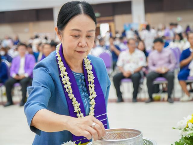 วิทยาลัยการศึกษา เข้าร่วมพิธีสระเกล้าดำหัวอธิการบดีและผู้อาวุโส เนื่องในเทศกาลสงกรานต์มหาวิทยาลัยพะเยา ประจำปี ๒๕๖๙