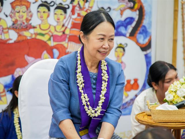 วิทยาลัยการศึกษา เข้าร่วมพิธีสระเกล้าดำหัวอธิการบดีและผู้อาวุโส เนื่องในเทศกาลสงกรานต์มหาวิทยาลัยพะเยา ประจำปี ๒๕๖๙