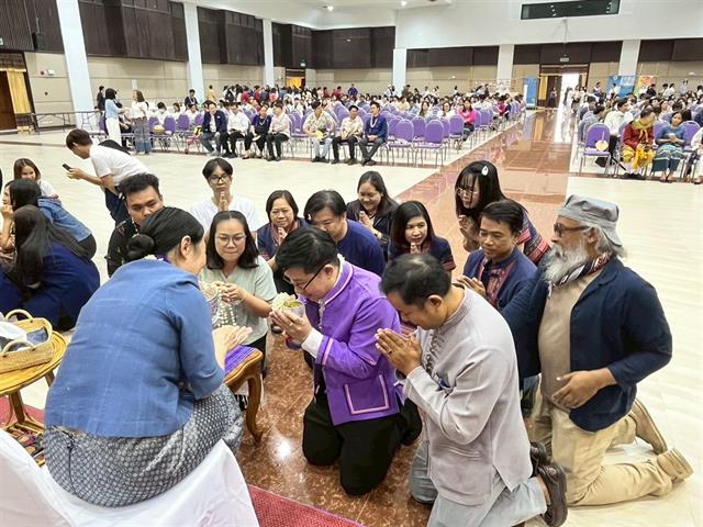 คณะสถาปัตยกรรมศาสตร์และศิลปกรรมศาสตร์ เข้าร่วมประเพณีปี๋ใหม่เมือง 