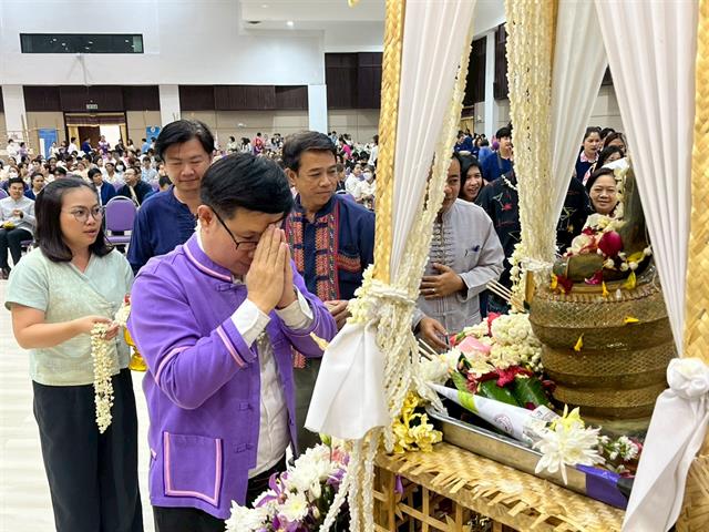 คณะสถาปัตยกรรมศาสตร์และศิลปกรรมศาสตร์ เข้าร่วมประเพณีปี๋ใหม่เมือง 