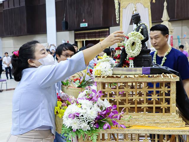 คณะรัฐศาสตร์และสังคมศาสตร์ 