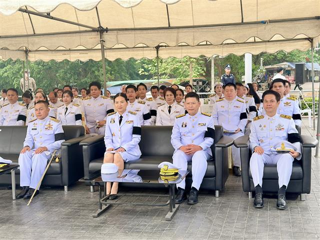 คณะรัฐศาสตร์และสังคมศาสตร์ 