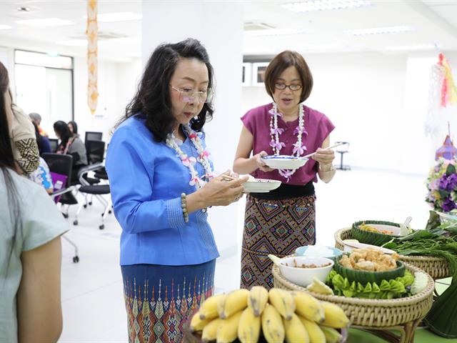 คณะทันตแพทยศาสตร์ มหาวิทยาลัยพะเยา จัดกิจกรรม “ปี๋ใหม่เมือง สงกรานต์” สืบสานวัฒนธรรมไทยอย่างอบอุ่น