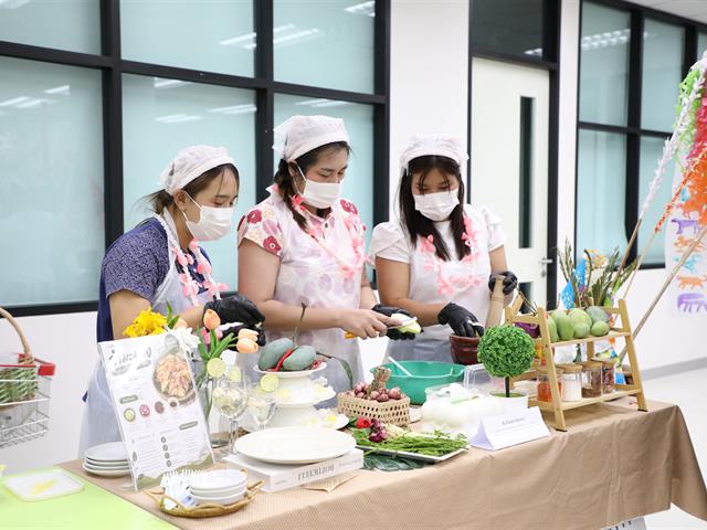คณะทันตแพทยศาสตร์ มหาวิทยาลัยพะเยา จัดกิจกรรม “ปี๋ใหม่เมือง สงกรานต์” สืบสานวัฒนธรรมไทยอย่างอบอุ่น