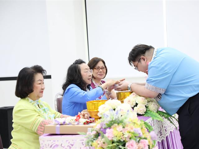 คณะทันตแพทยศาสตร์ มหาวิทยาลัยพะเยา จัดกิจกรรม “ปี๋ใหม่เมือง สงกรานต์” สืบสานวัฒนธรรมไทยอย่างอบอุ่น