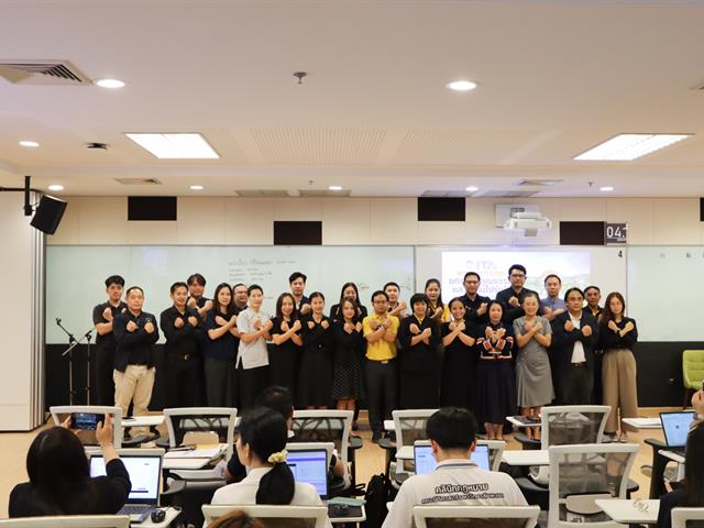 คณะรัฐศาสตร์และสังคมศาสตร์ 