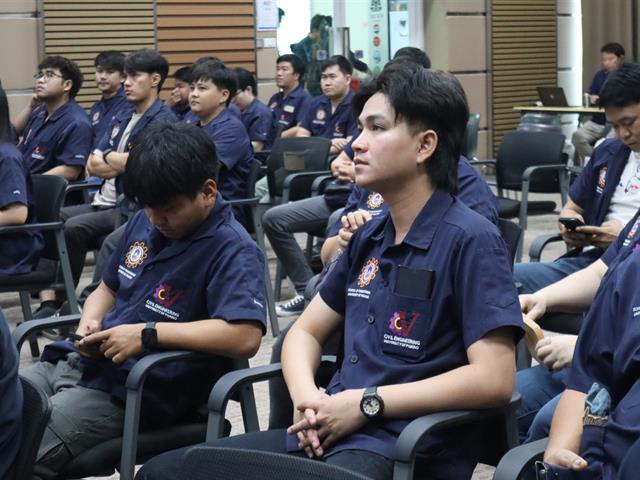 ENG - คก.พิเศษ 5 (3).JPG