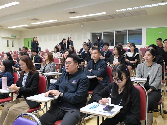 คณะบริหารธุรกิจและนิเทศศาสตร์  