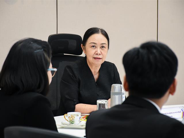School of Education Conducts Curriculum Revision Aligning with TQF Standards