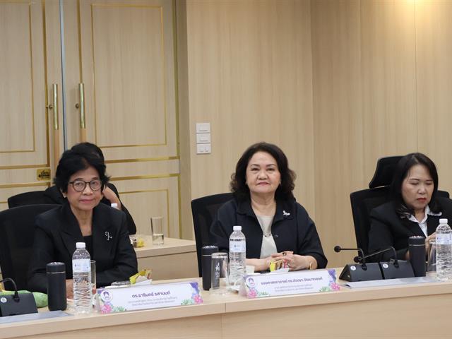 วิทยาลัยการจัดการ มหาวิทยาลัยพะเยา จัดสัมมนาวิชาการ เสริมพลังผู้บริหารการศึกษา พัฒนาศักยภาพนิสิตระดับบัณฑิตศึกษาสู่การเป็นผู้บริหารมืออาชีพ