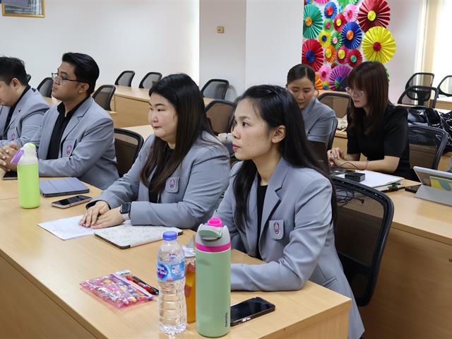 วิทยาลัยการจัดการ ม.พะเยา จัดกิจกรรมการนำเสนอผลงานการฝึกปฏิบัติวิชาชีพการบริหารการศึกษาในสถานศึกษา