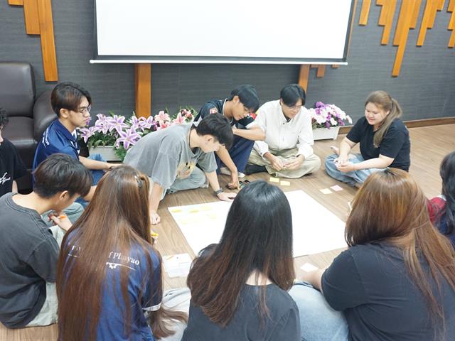 ENG - 25.5 Gear lab (9).JPG