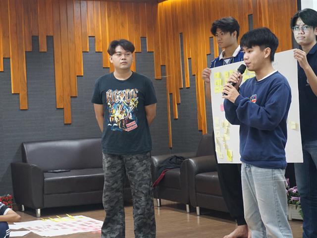 ENG - 25.5 Gear lab (9.2).JPG