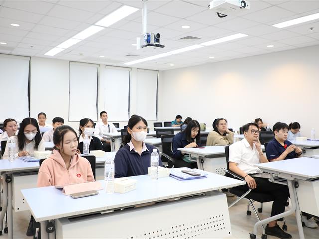 คณะทันตแพทยศาสตร์ มหาวิทยาลัยพะเยา จัดกิจกรรมปฐมนิเทศนักเรียนหลักสูตรผู้ช่วยทันตแพทย์ ประจำปีการศึกษา 2569