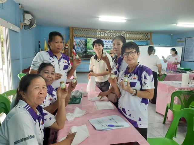 คณะเภสัชศาสตร์ มหาวิทยาลัยพะเยา ร่วมกับเทศบาลตำบลท่าวังทอง ร่วมจัดกิจโครงการส่งเสริมการใช้สมุนไพรเพื่อสุขภาพ
