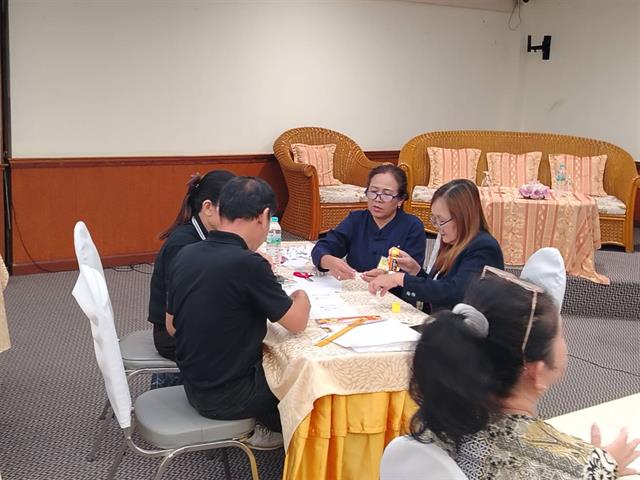 โครงการ“บริบาลและคุ้มครองสิทธิผู้สูงอายุในชุมชน”