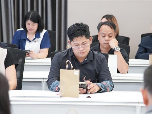 ประชุมคณะกรรมการสถาปนามหาวิทยาลัยพะเยา