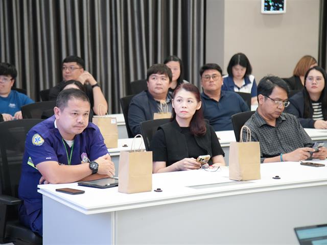 ประชุมคณะกรรมการสถาปนามหาวิทยาลัยพะเยา