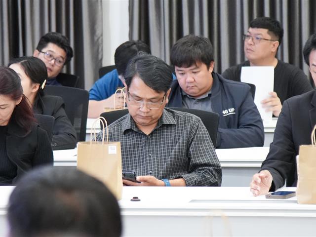 ประชุมคณะกรรมการสถาปนามหาวิทยาลัยพะเยา