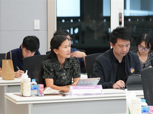 ประชุมคณะกรรมการสถาปนามหาวิทยาลัยพะเยา