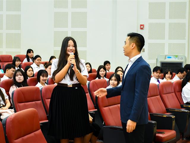 วิทยาลัยการศึกษา ดำเนินการจัดโครงการปฐมนิเทศนิสิตใหม่ ระดับปริญญาตรี ประจำปีการศึกษา 2569 ต้อนรับ "ฟ้ามุ่ยช่อที่ 16" สู่รั้วมหาวิทยาลัยพะเยา