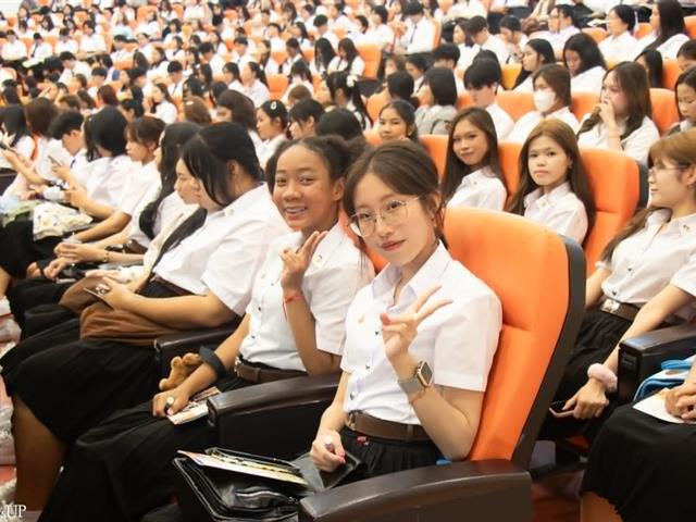 69.6.10.05.jpg