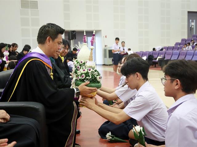 พิธีไหว้ครู “ประณตจิต ปูชิตคุณาจารย์” โรงเรียนสาธิตมหาวิทยาลัยพะเยา สานสายใยครู–ศิษย์ ประจำปีการศึกษา 2569