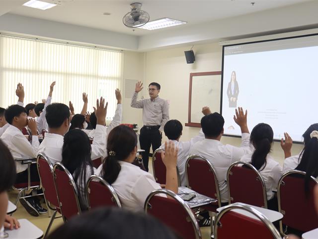 คณะวิศวกรรมศาสตร์ จัดโครงการปฐมนิเทศนิสิตใหม่ ต้อนรับฟ้ามุ่ยช่อที่ 16