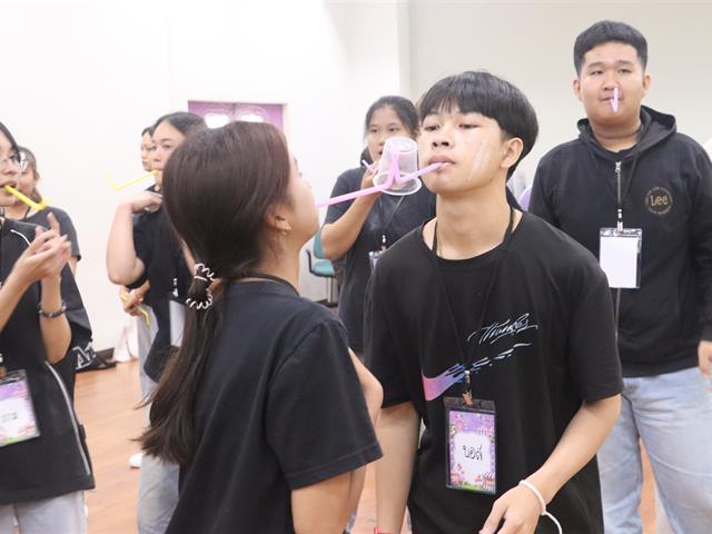 คณะรัฐศาสตร์และสังคมศาสตร์ 