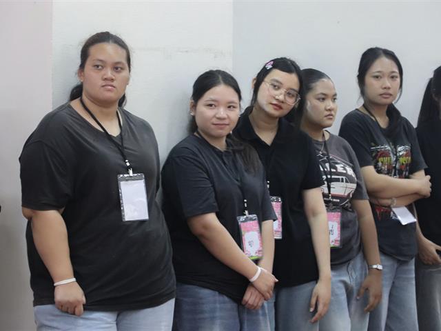 คณะรัฐศาสตร์และสังคมศาสตร์ 