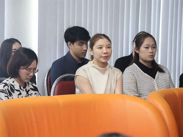 คณะรัฐศาสตร์และสังคมศาสตร์ 