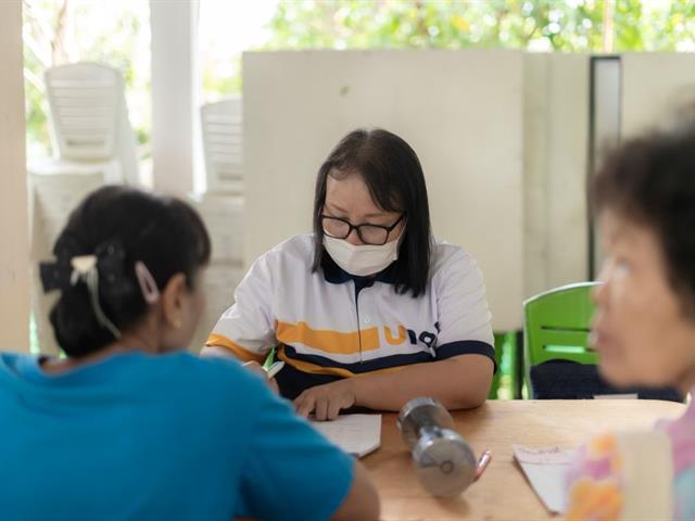 การรู้คิดและภาวะเปราะบางในผู้สูงอายุภายใต้โครงการศูนย์สัมฤทธิ์สุข 