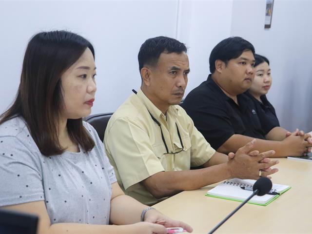คณะรัฐศาสตร์และสังคมศาสตร์ 