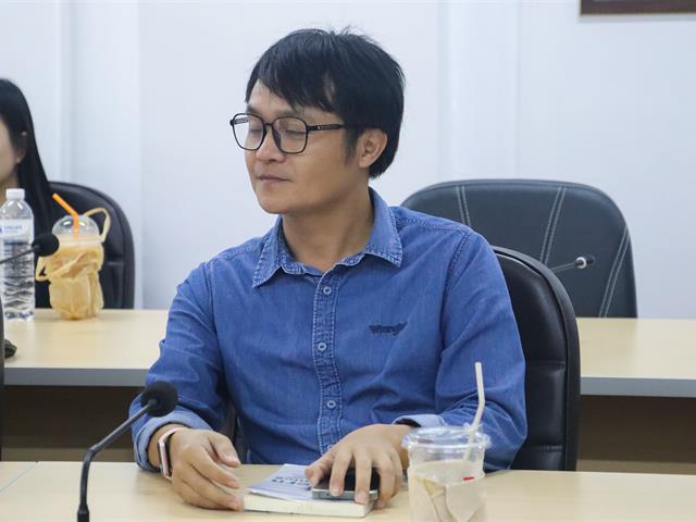 คณะรัฐศาสตร์และสังคมศาสตร์ 
