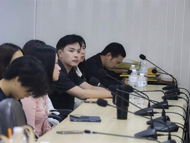 คณะรัฐศาสตร์และสังคมศาสตร์ 