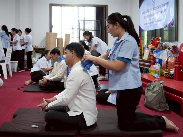 คณะสาธารณสุขศาสตร์ ได้นำคณะผู้บริหาร คณาจารย์ บุคลากร และนิสิต เข้าร่วมพิธีเจริญพระพุทธมนต์ สืบพระชะตาหลวง