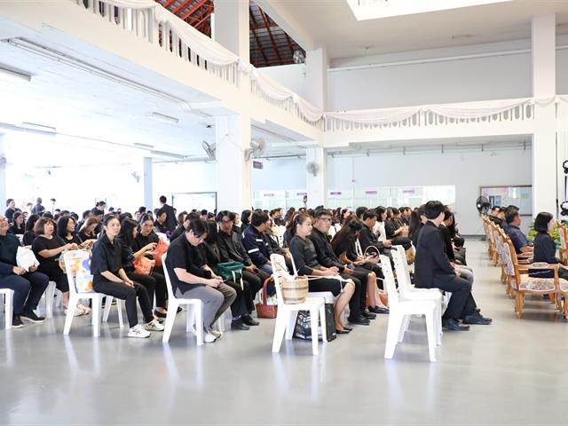 คณะทันตแพทยศาสตร์ มหาวิทยาลัยพะเยา เข้าร่วมพิธีตักบาตรอุทิศถวายเป็นพระกุศล เนื่องในวาระครบปัณรสมวาร