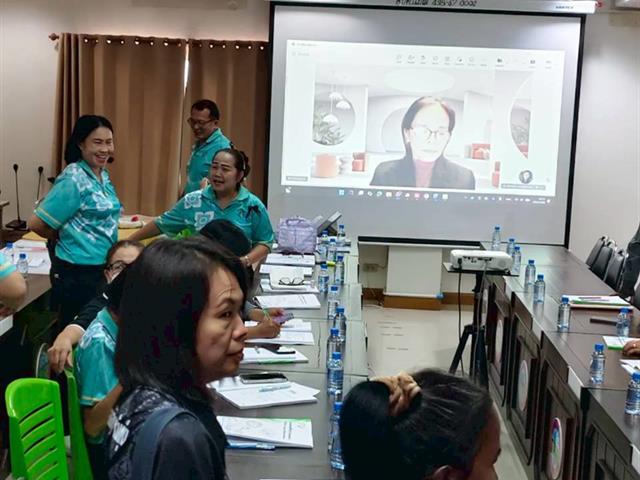 คณะพยาบาลศาสตร์ มหาวิทยาลัยพะเยา จัดโครงการอบรมหลักสูตรฟื้นฟูผู้ดูแลผู้สูงอายุ (Caregiver)
