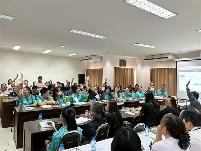 คณะพยาบาลศาสตร์ มหาวิทยาลัยพะเยา จัดโครงการอบรมหลักสูตรฟื้นฟูผู้ดูแลผู้สูงอายุ (Caregiver)
