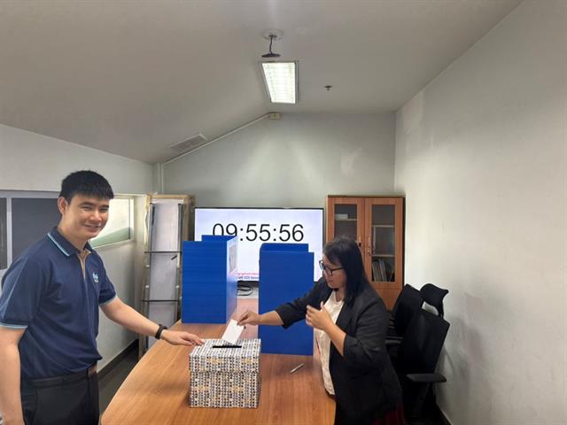 เสนอชื่อผู้สมควรได้รับการแต่งตั้งเป็นกรรมการและเลขานุการในคณะกรรมการสรรหาผู้สมควรดำรงตำแหน่งอธิการบดีมหาวิทยาลัยพะเยา